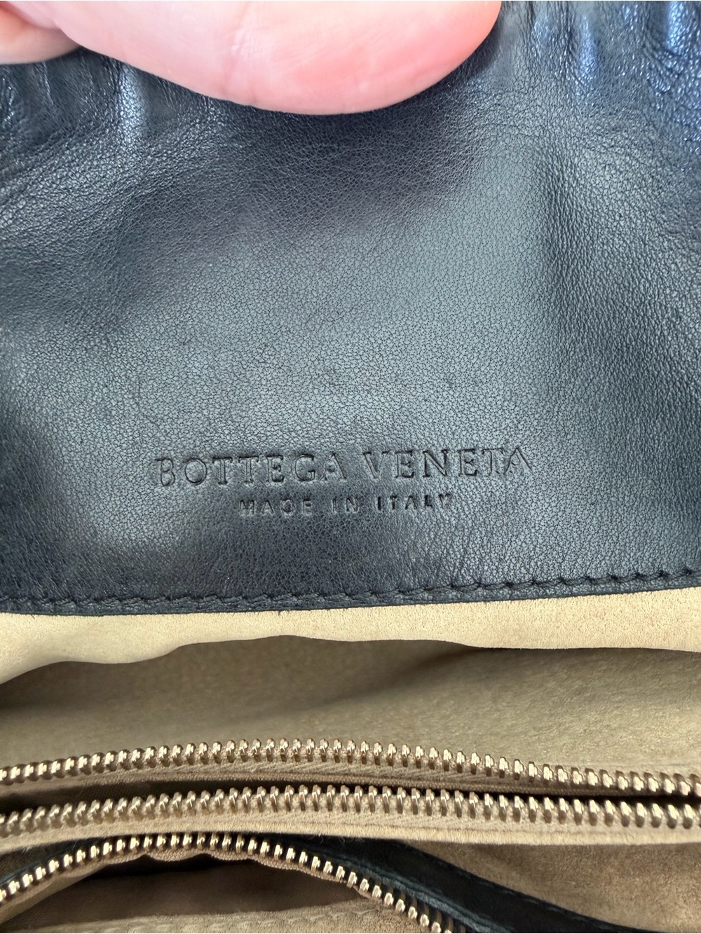 BOTTEGA VENETA vintage small hobo - Picture 9 of 16